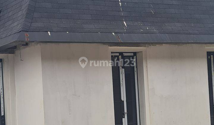 Rumah Mewah 3 Lantai Ada Roof Top, Dalam Komplek Ekslusif di Pondok Indah Dekat Pim 2