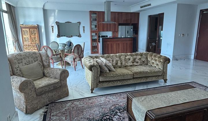 Essence Dharmawangsa East Tower, 322 sqm, 4+1 Bedrooms, Semi Furnished 2