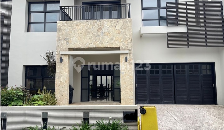 Rumah Compound 2 Lantai di TB Simatupang-Kebagusan, Dalam Cluster Exclusive, Dekat Sekolah JIS dan BIS Rumah Compound 2 Lantai di TB Simatupang-Kebagusan, Dalam Cluster Exclusive, Dekat Sekolah JIS dan BIS