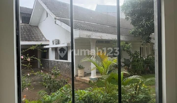 Rumah Sewa di Cipete, Butuh Renovasi, Depan Taman Langka Jalan Lebar 2