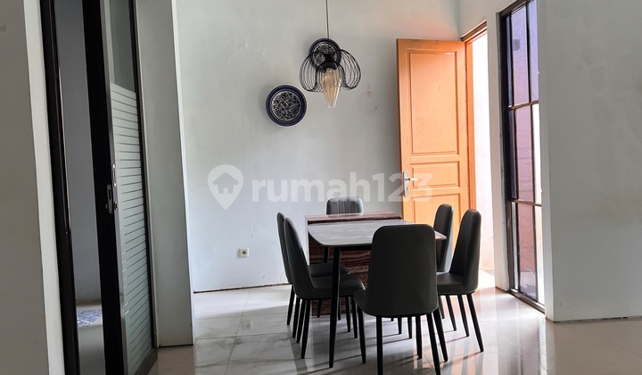 Rumah Dalam Cluster 15 Mnt ke Pondok Indah Mall 2