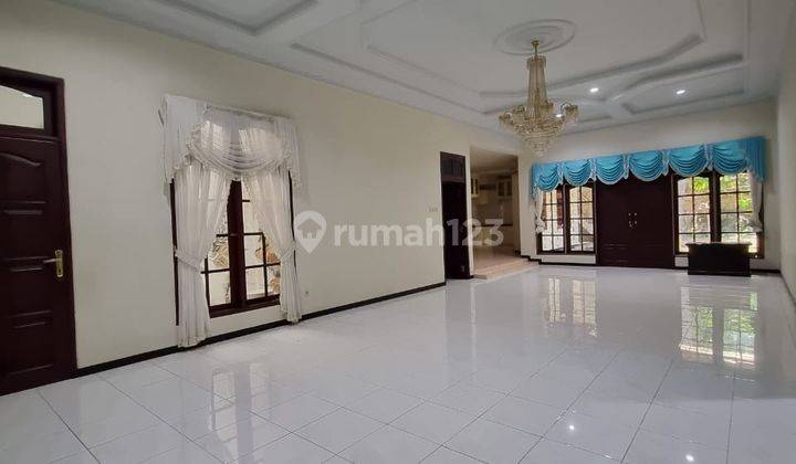 Dharmahusada Indah Timur Rumah Mediteran 7.5m Nego Bagus 2