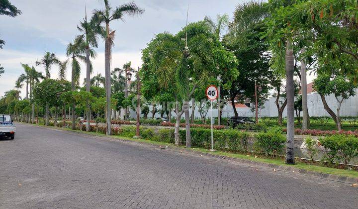 Rumah mewah mediteran pakuwon city jalan kembar boulevad 24M nego 2