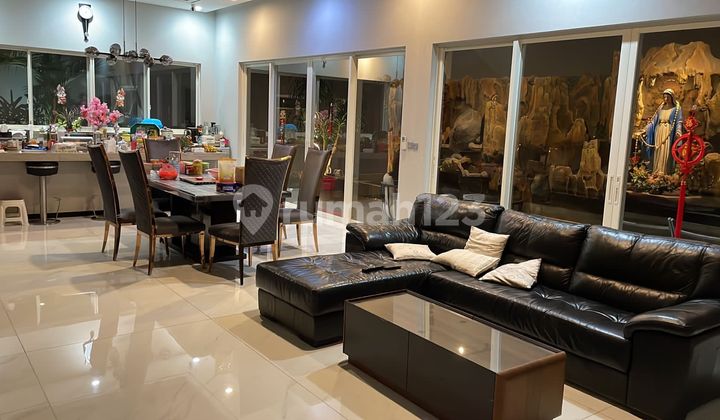 Rumah mewah siap huni. Chofa daerah elite 15M nego bagus 2