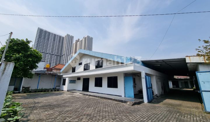 Gudang daerah gayungan dekat raya ahmad yani 11M nego bagus