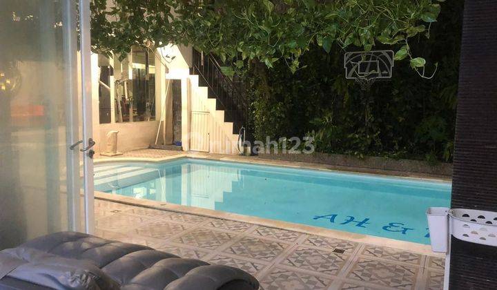 Rumah mewah manyar kartika 8m nego bagus swimming pool gym 2