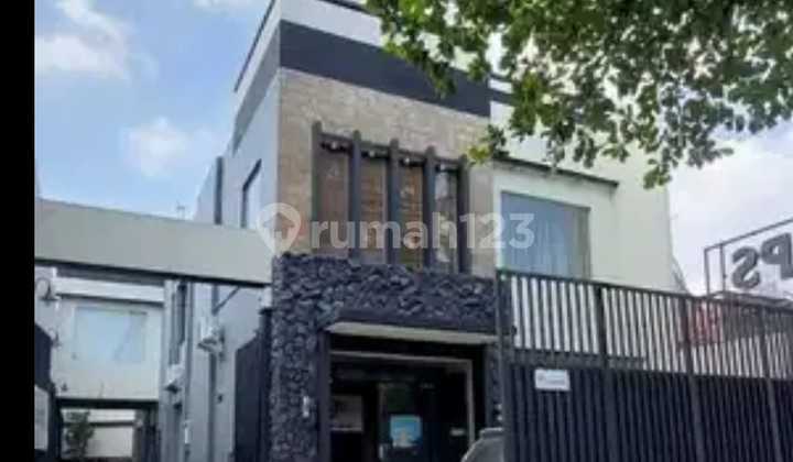 Gedung Sriwijaya Kantor Komersial Belakang Bca Raya Darmo 13.8M Gedung Sriwijaya Kantor Komersial Belakang Bca Raya Darmo 13.8M