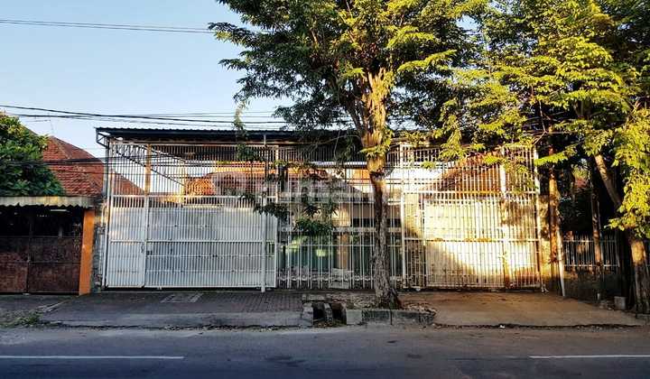 Imam Bonjol Super Komersial Cocok Cafe Resto 13.8m Sewa 320jt 2