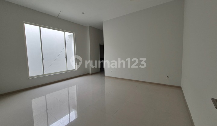 Regency21 Arif Rahman Hakim Rumah Minimalis Baru Mewah 4.85M Nego 2