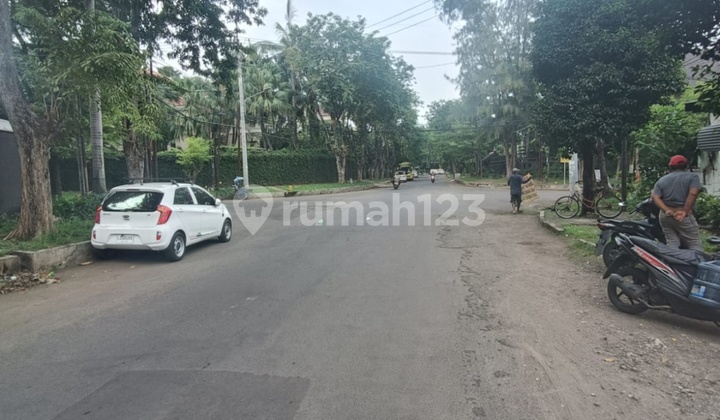 Kav Wr Supratman Trunojoyo Hook Super Komersial Strategis 34.3M