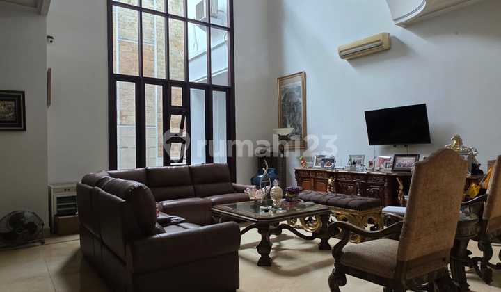 Pakuwon Vbr1 Rumah Mewah Classic Full Marmer 23.5M Nego Bagus 2