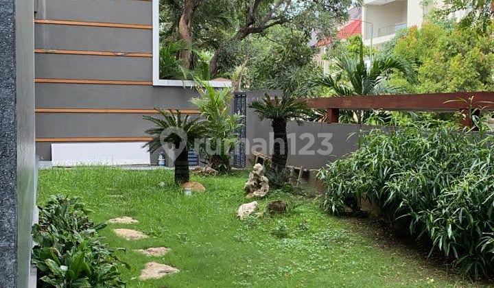 Pakuwon City Villa Royal Minimalis Tropical Mewah 20M Nego Bagus 2