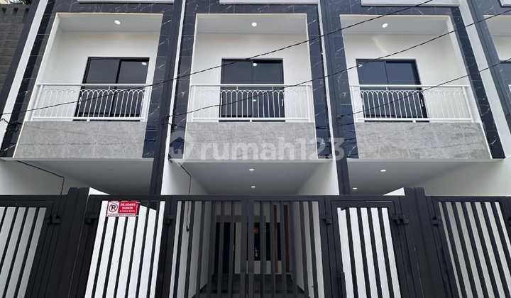 Rumah Brand.new.tanjung.duren.hdp.utara