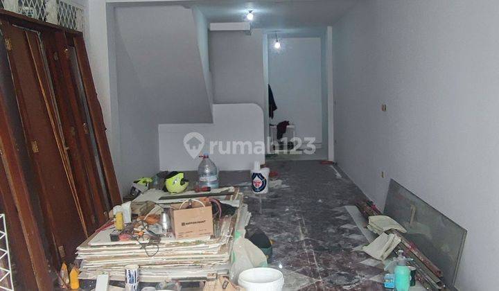 Ruko 3.5 lantai Di arteri Pondok Indah Baru Renovasi