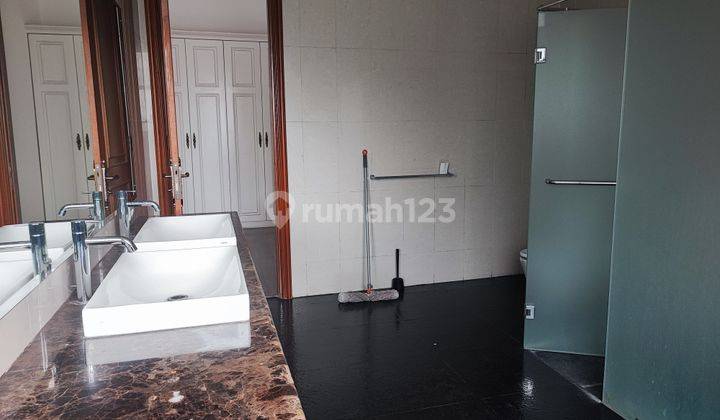 Rumah di Jalan Jeruk Purut 3 Lantai 1000 m2 bisa Home Office 18