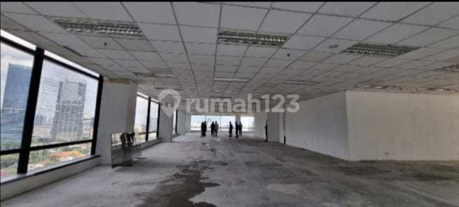 Office Space 1 Lantai di Plaza Mutiara Mega Kuningan 2