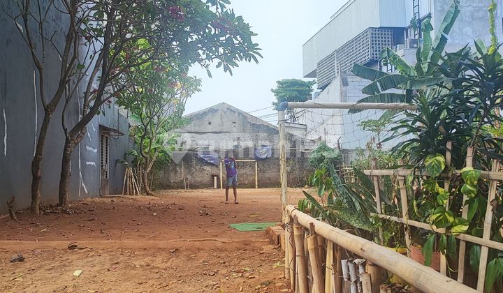 Land on South Health Road with SHM Certificate.