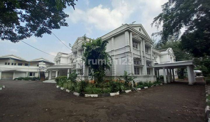 Rumah Hitung Tanah di Jalan Kemang Timur SHM 1