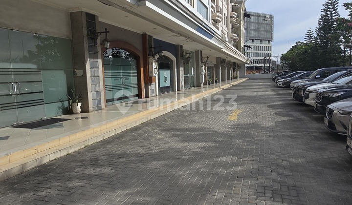 Simprug Gallery Arteri Pondok Indah Complex of Shophouses. 2