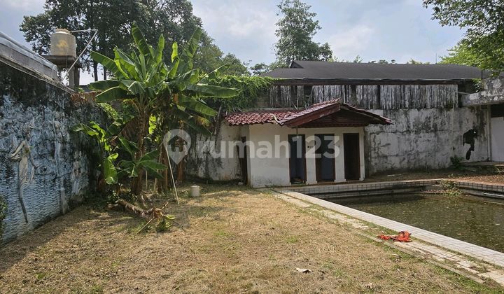 Dijual.rumah Tua.hitung.tanah.di.kemang Bangka 2