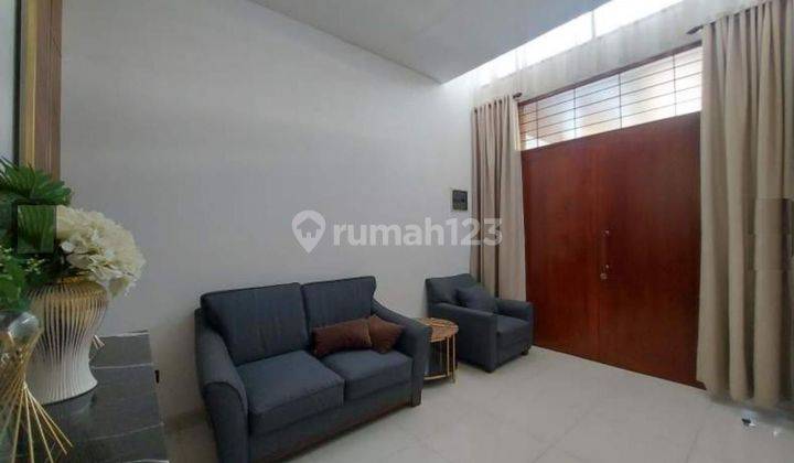 Rumah 2 Lantai Bagus Semi Furnished di Bina Husada Sunter Jaya, Jakarta Utara 2