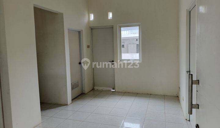 Disewakan Rumah Barusan Renov Dekat Unika Kedokteran BSB. 2