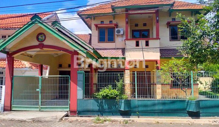 Cepat Rumah Nginden Intan Hook, Ciamik 2 Lantai Terawat 1