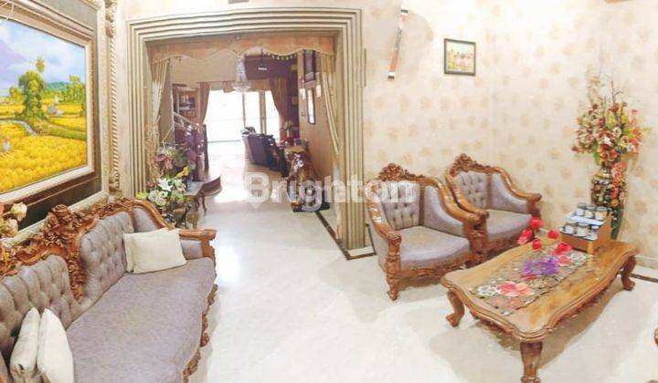 RUMAH CLASIC STRATEGIS FULL FIRNISHED INTERIOR DI GAYUNGSARI 2