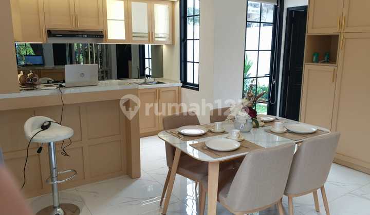 Dijual Rumah Lokasi Strategis di Vila Dago Pamulang 2