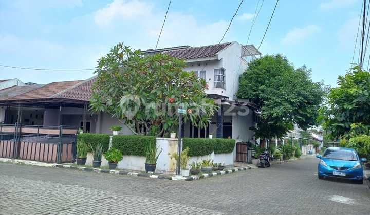Rumah Hook Dijual.semi Furnish Permata Pamulang 2