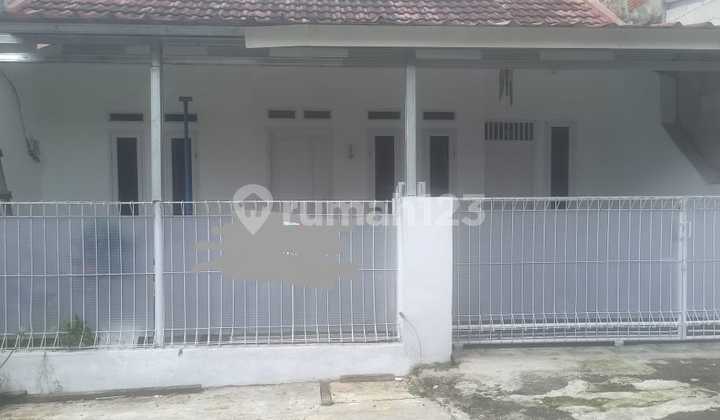 For Sale: Second-Hand House in a Strategic Location at Permata Pamulang