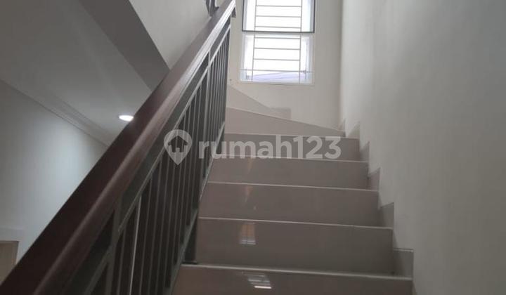 Dijual Rumah Siap Huni Berlokasi Strategis Di Omaha Village Gading Serpong 7
