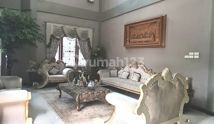 Rumah di Praja Dalam Kebayoran Lama,Jakarta Selatan- JL 2