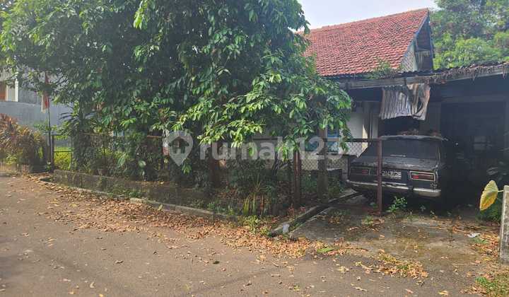 House with land calculation in a secure and green complex, Cilandak, South Jakarta - SS
