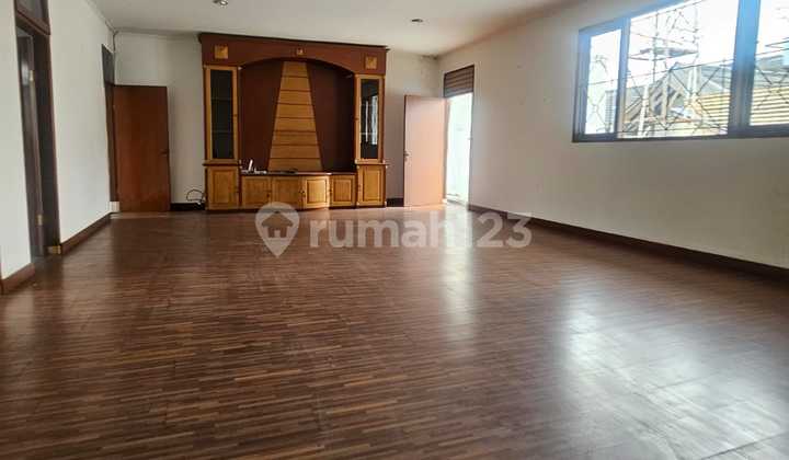 Dijual Muraah Rumah Jl. Neptunus Cinere - Jw