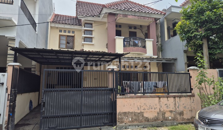 Rmh 2Lt di Jl Akalipa Kemang Pratama 3, Bekasi LT 135, Bgn 105, 3Kt, Siap Huni, Pusat Kota 2