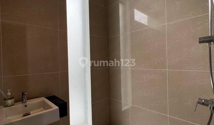 Rumah Baru  Semi Furnished Dalam Cluster Riviera Metland Cyber City di Riviera west Metland Cyber city, Karang Tengah 10