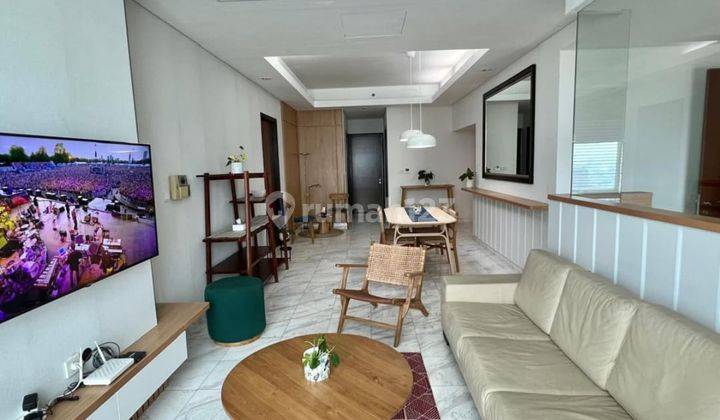 For Rent Apartement The Peak Sudirman 3BR 1