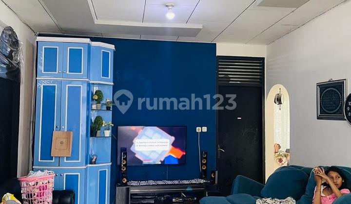 For rent: 3-bedroom house on Bandeng Street, Pekanbaru. For rent: 3-bedroom house on Bandeng Street, Pekanbaru.