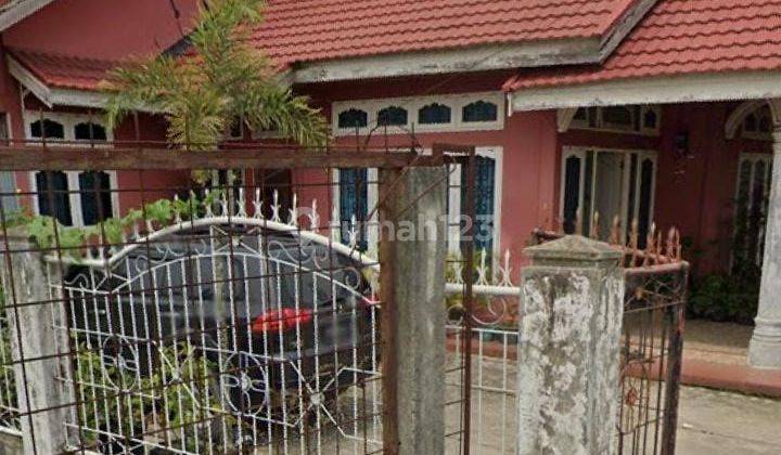 Dijual Rumah 3 Kamar Tidur Dan 2 Unit Rumah Petak Jl. Melem Paus 1