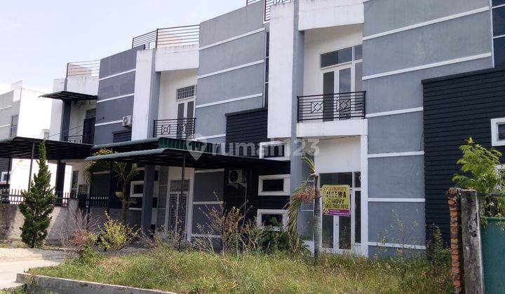 Dijual Rumah 2 Lantai Jl. Abadi Soekarno Hatta Pekanbaru 1