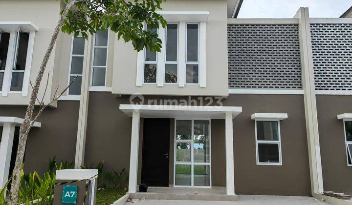 Dijual Rumah 2 Lantai Komplek Villa Tenayan Pekanbaru 1