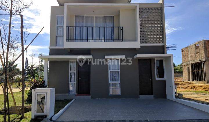 dijual rumah 2 lantai  jl. perkasa tenayan raya pekanbaru 1