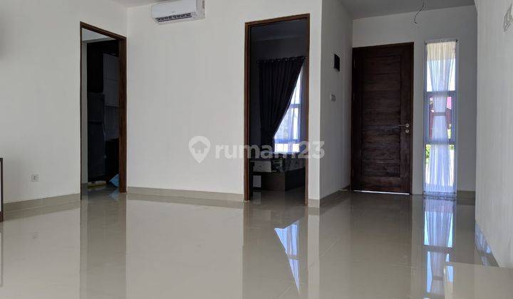 dijual rumah 2 lantai  jl. perkasa tenayan raya pekanbaru 2