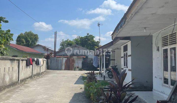 Dijual 2 unit rumah petak jl. adi sucipto gg Gotong royong Pekanbaru 2