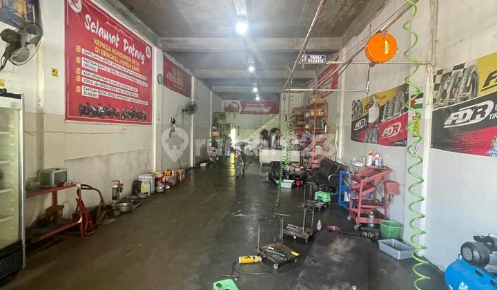 FOR SALE 2-STORY SHOPHOUSE ON GARUDA SAKTI STREET KM 19 2