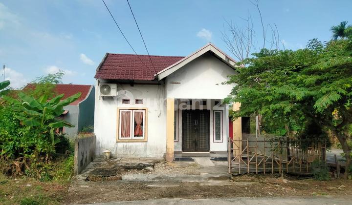 Dijual Rumah 2 Kamar Tidur Jl. Arifin Ahmad Pekanbaru Dijual Rumah 2 Kamar Tidur Jl. Arifin Ahmad Pekanbaru