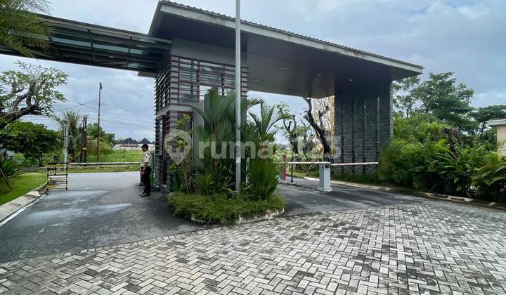 For Sale 2-Story House on Duyung St., Green Forest Complex, Pekanbaru 2