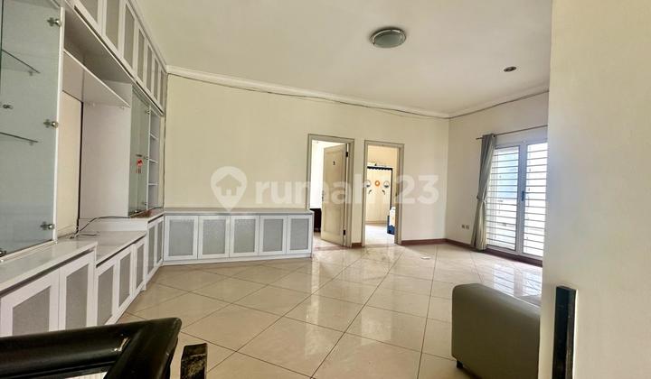 Pik 1 Damar House 12X25 Semi Furnished Price 15M Negotiable