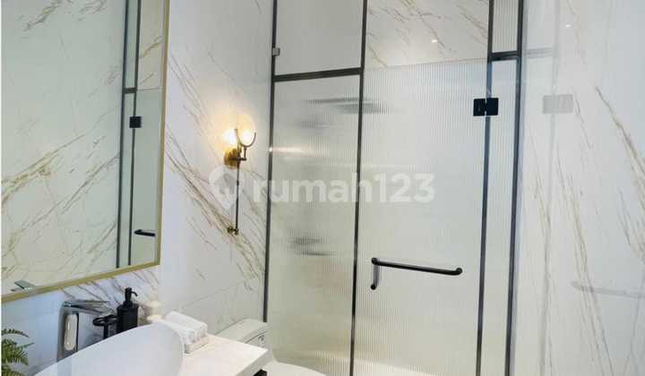 Gading Serpong Matera Residence House, size 10x20, price 8.2M, mortgage available. 2